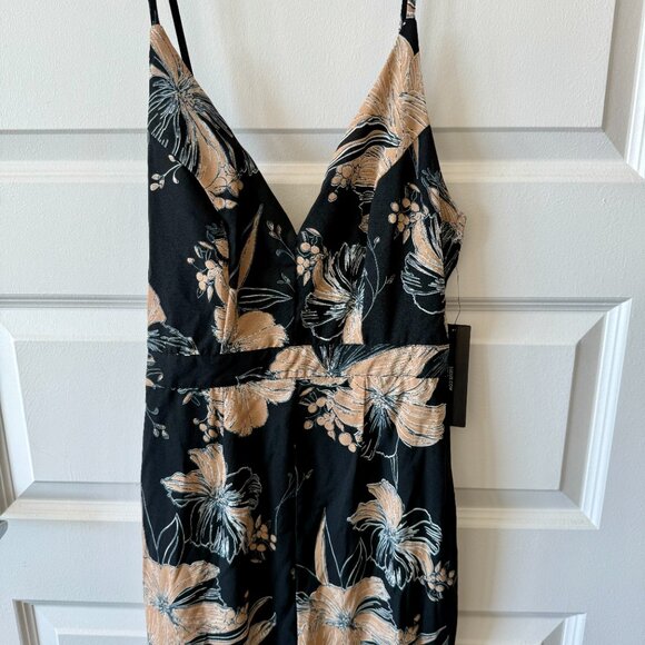 NEW Lulus High-low floral dress- XS - Picture 3 of 7